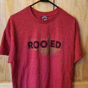 Gildan Heavy Cotton Camp YoliJwa Rooted Red Men's Graphic T-Shirt Size L